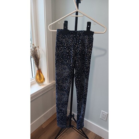 Like New: 3 Pack Just Cozy XS Leggings Pants. Stretchy & Soft Warm Material - Picture 8 of 16